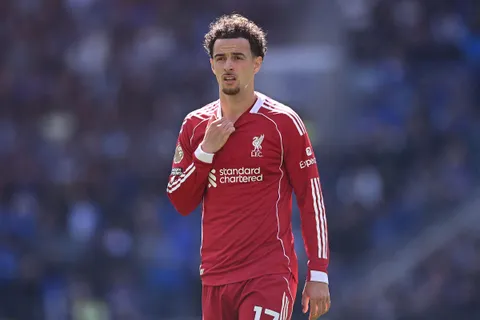 Mercato Liverpool : “c’est ce que j’admire chez lui”… Gary McAllister retient le possible partant Curtis Jones