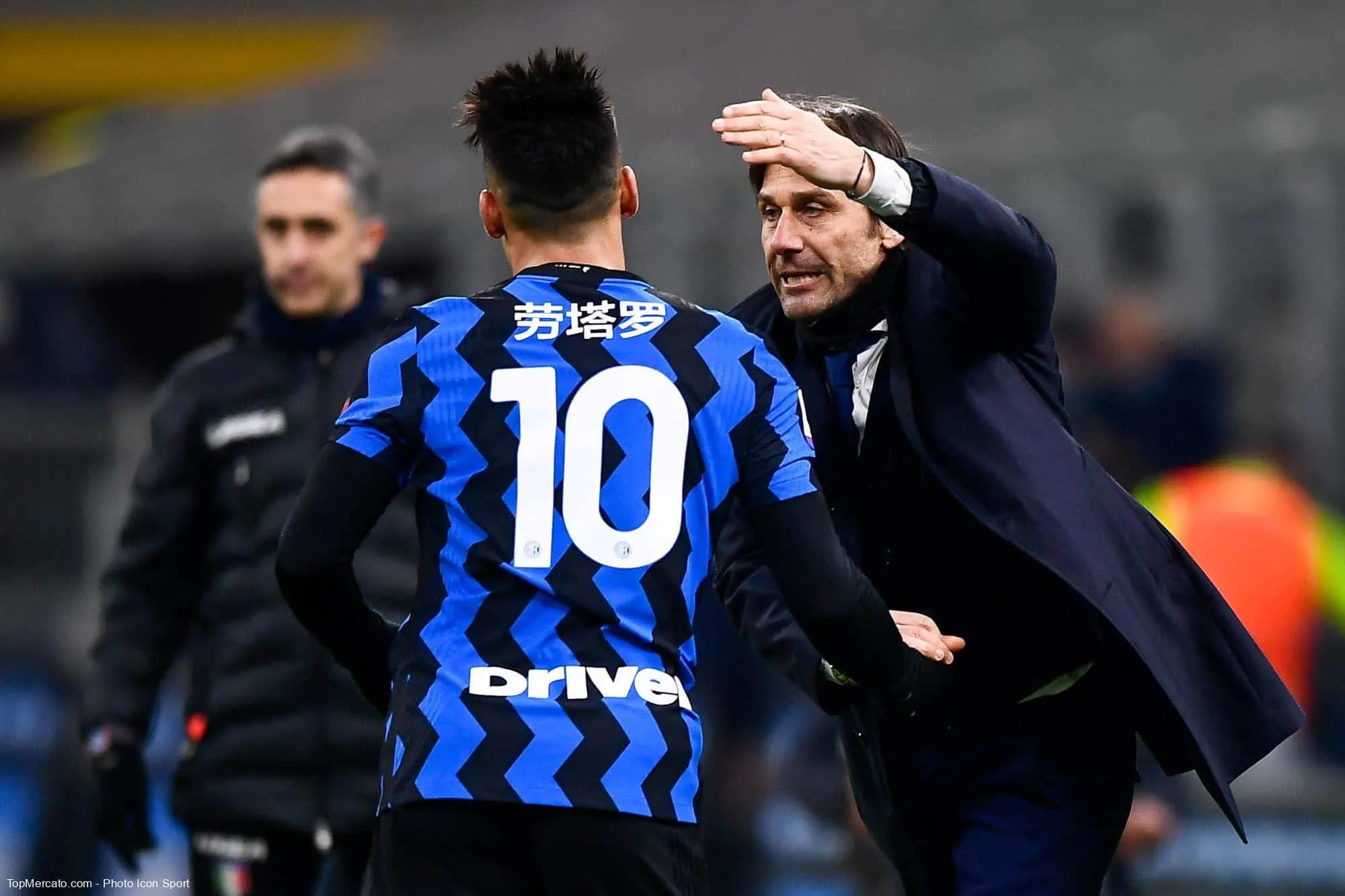 En 2021, comment Antonio Conte et Lautaro Martinez ont-ils réglés leur différend, quelques jours plus tard, après une altercation verbale lors d’un match contre l’AS Roma ?