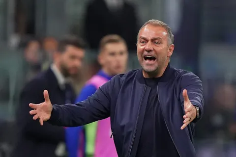 Mercato Barça : Romano met fin à deux pistes alléchantes à 120 M€