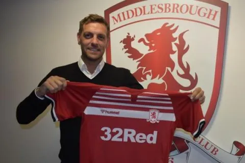 Middlesbrough : Woodgate s’installe sur le banc (Officiel)