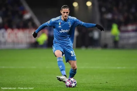 Mercato - Manchester United : contact établi entre Ten Hag et Rabiot