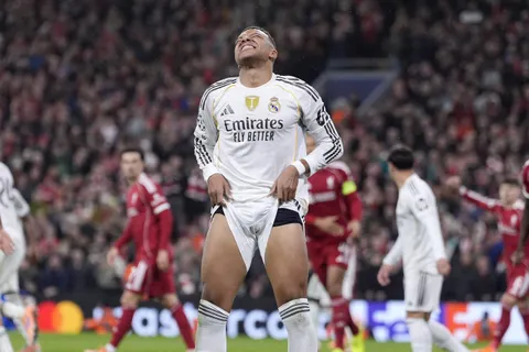 Mercato – “Ils ont besoin d’un numéro 9″… Mbappé désavoué par une ancienne star du Real Madrid