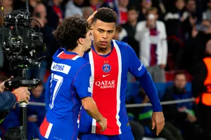 Mercato – Le PSG a formulé une première offre de prolongation à une star en grande forme
