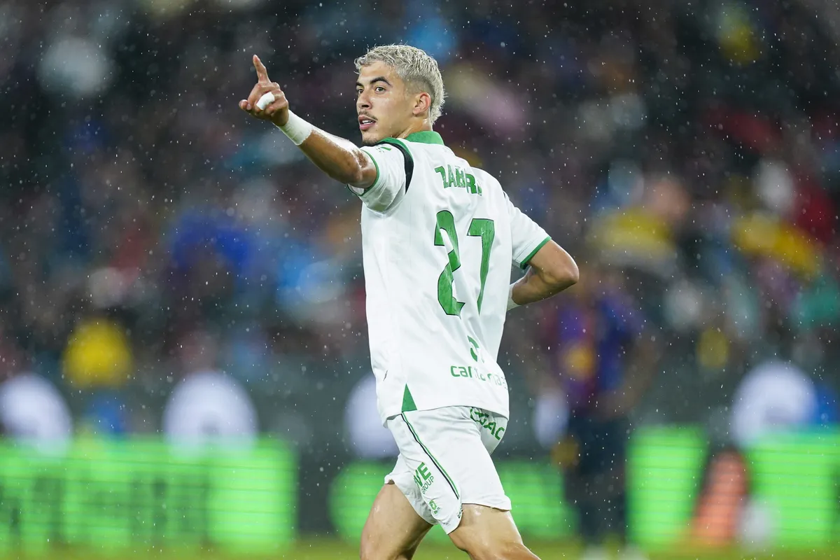 Mercato Rennes : le Racing Santander menacé, la Premier League s’attaque à Yassir Zabiri