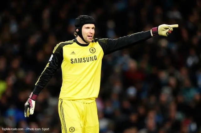 Le PSG vainqueur aux points pour Cech ?