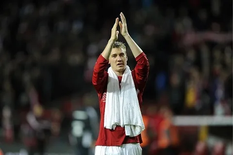 Arsenal : l’Eintracht rembarre Bendtner !