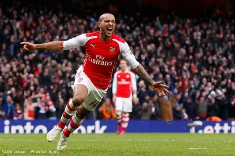 Arsenal : une prise de bec entre Walcott et les fans