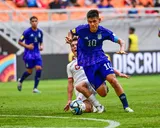 Manchester City, Chelsea, Barça… une pépite argentine affole les grands d’Europe !