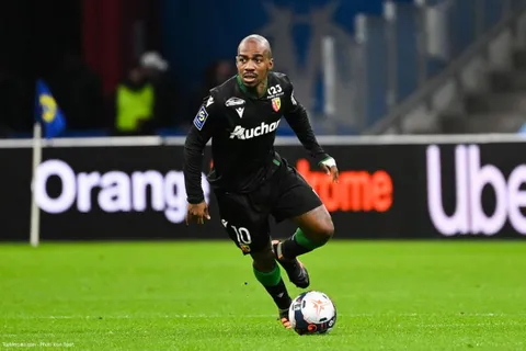 Officiel Lens : Kakuta positif à la Covid-19