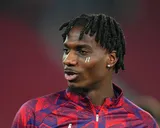 Mercato – Une top écurie de Ligue 1 parmi les 3 prétendants de l’espoir néerlandais Ezechiel Banzuzi