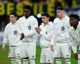 Mercato – Manchester United se verrait bien refaire un coup à la Casemiro avec un milieu du Real Madrid