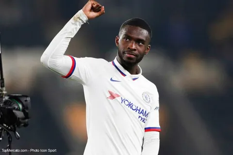 Mercato - Chelsea : Tomori file à l’AC Milan (Officiel)