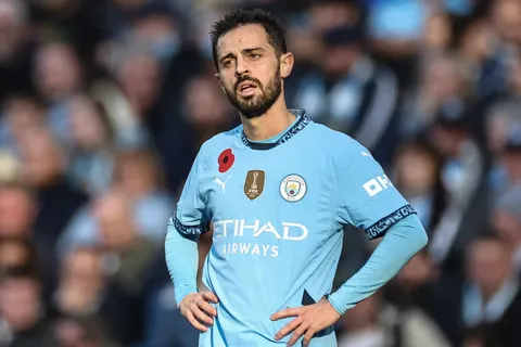 Mercato Manchester City : Bernardo Silva proposé au pire ennemi de son équipe préférée