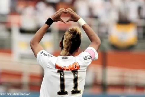 Santos : Neymar est attendu au Barça par Alves !