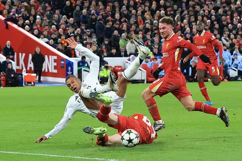 “Zéro”, “calamiteux”, “lamentable”… La presse tire à boulets rouges sur Kylian Mbappé
