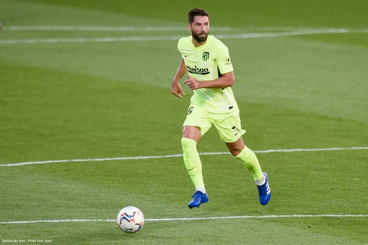 Barça : la direction penserait à un défenseur de l’Atletico