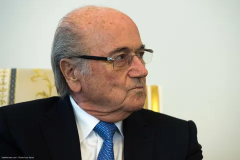 Officiel FIFA : Blatter et Valcke lourdement sanctionnés