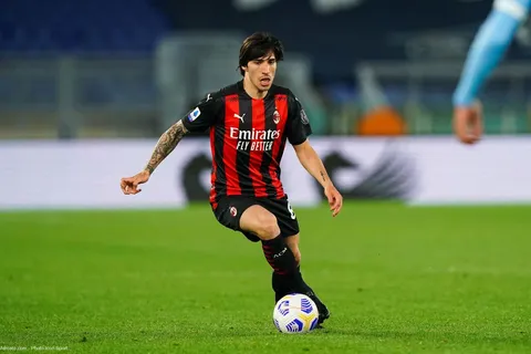 Officiel Mercato - Milan AC : Tonali rempile en Lombardie