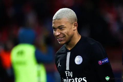PSG : Mbappé joueur français de l’année de France Football