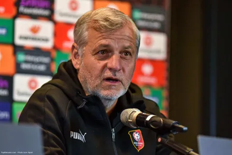 Stade Rennais : Très agacé, Génésio tacle ses joueurs !