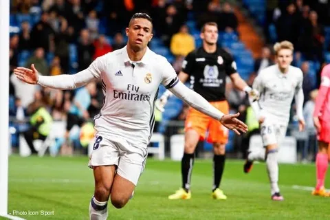 Real Madrid : le numéro 7 pour Mariano Diaz
