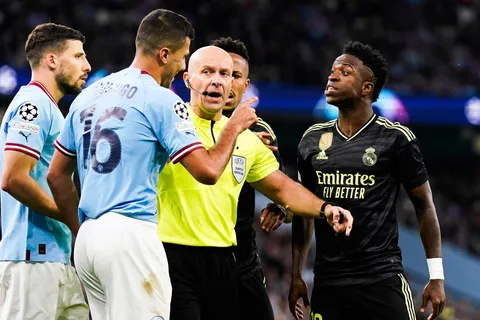 Manchester City : un défenseur charge le Real et Vinicius !