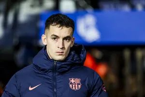 Mercato Barça : Marc Casado écarte un départ au Moyen-Orient, 6 courtisans européens identifiés