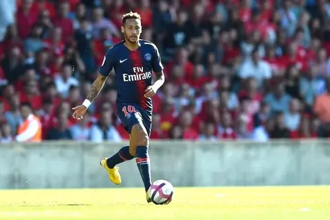 PSG : Neymar tacle ses jeunes coéquipiers