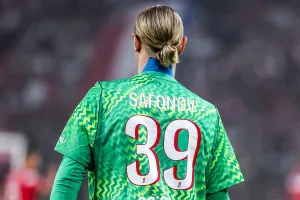 PSG : “il a été fantastique”, pendant que Safonov suscite quelques doutes, son alternative envisagée au mercato se met en évidence