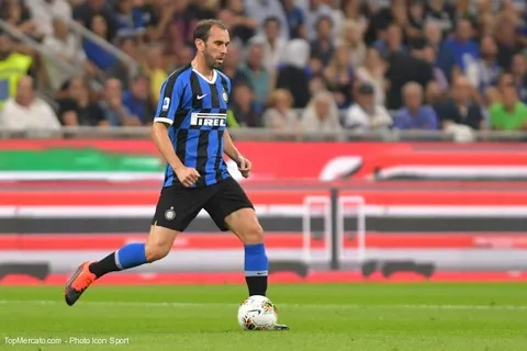 Inter Milan : Diego Godin clôt les débats sur son avenir