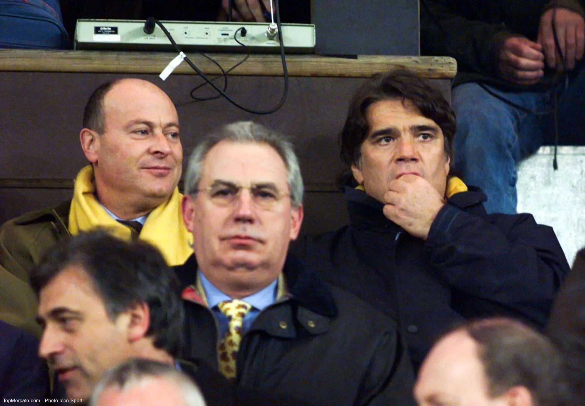 En ne comptant pas celui de 1993, retiré à l’OM, combien de titres de champion de France le Marseille de Bernard Tapie a-t-il gagné ?