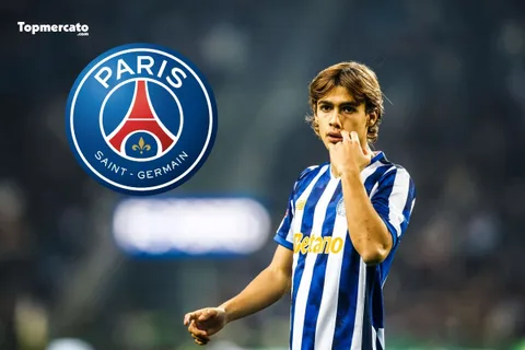 Qui est Rodrigo Mora, la star montante du FC Porto qui fait craquer le PSG