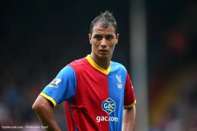 Crystal Palace : Chamakh veut rester