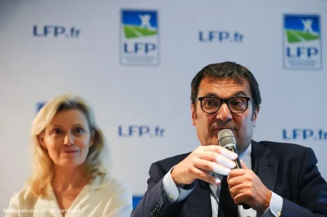 Ligue 1 : les dates du mercato d’été sont connues !