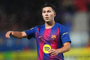 Mercato Barça : Roony Bardghji restera-t-il malgré l’intérêt de Porto et Stuttgart ?