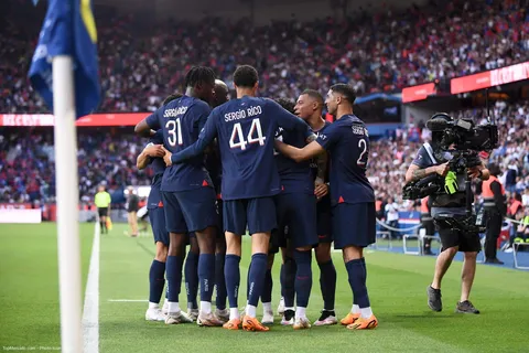 Officiel Mercato - Le PSG boucle une vente à 15 M€