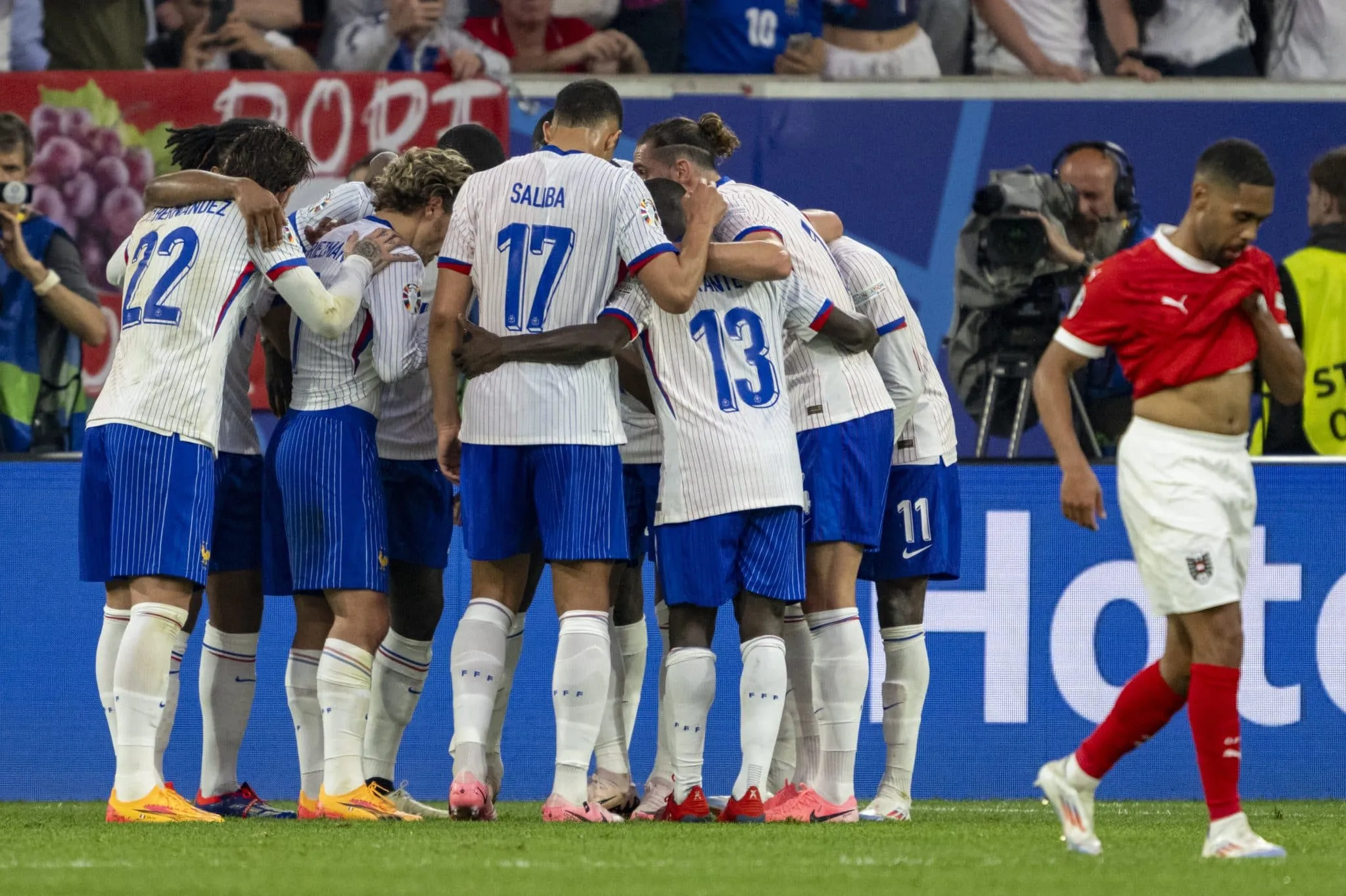 Quel Français présent à l’Euro 2024 est le fils d’un footballeur professionnel ?