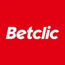 Logo de Betclic au pied du podium