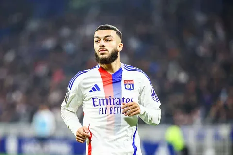 OL : pourquoi Georges Mikautadze n’y arrive pas