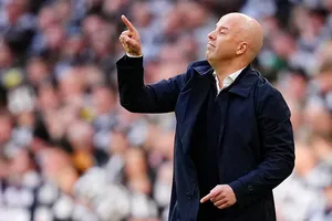 Mercato Liverpool : les Reds accélèrent sur une ancienne priorité de l’OM pour succéder à Alexander-Arnold