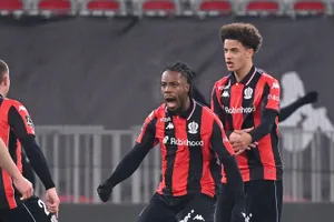 Nice : un 1er but en 8 minutes… Elye Wahi, une éclaircie dans la grisaille des Aiglons