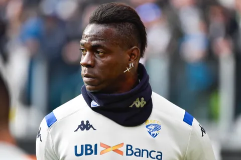 Totalement ivre, Balotelli fait le buzz puis répond sur les réseaux !