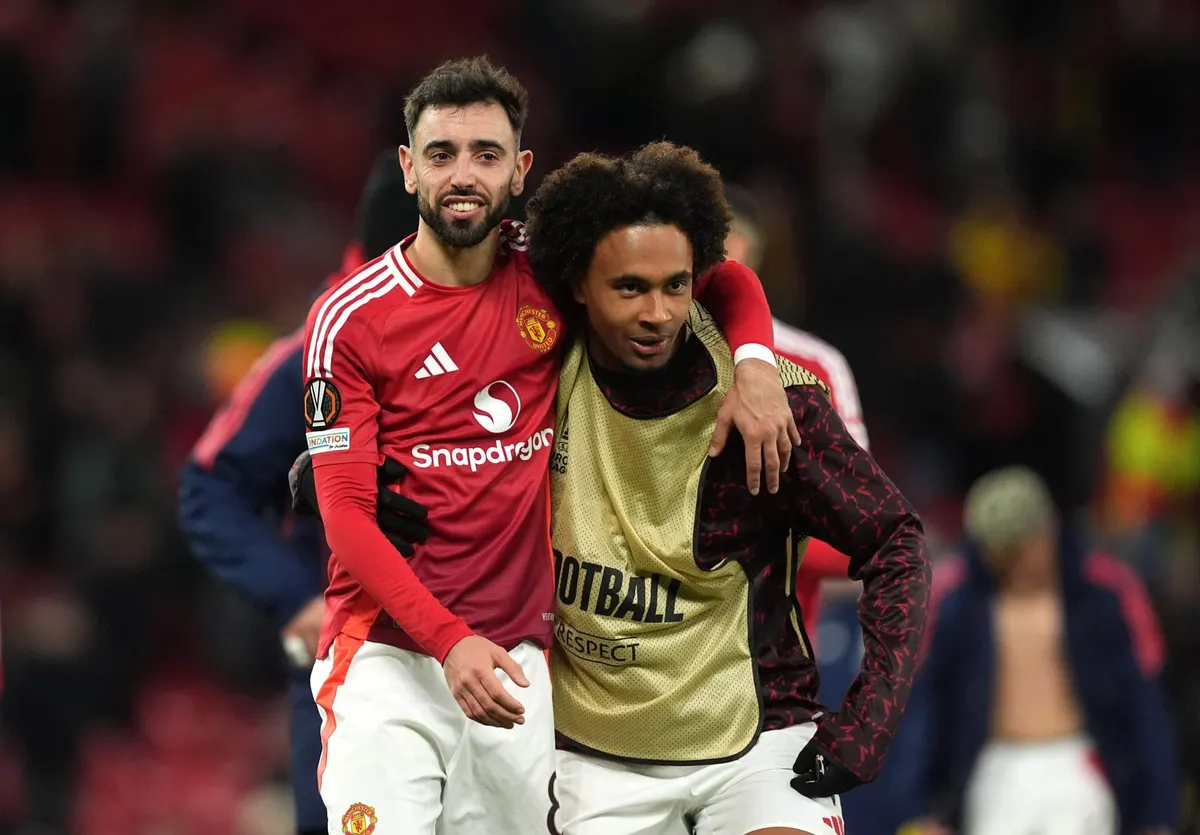 Bruno Fernandes Joshua Zirkzee Manchester United
