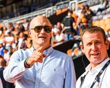 “Il y a un gros intérêt à discuter avec lui…” Promu, Lorient vise un renfort à 12 M€ !