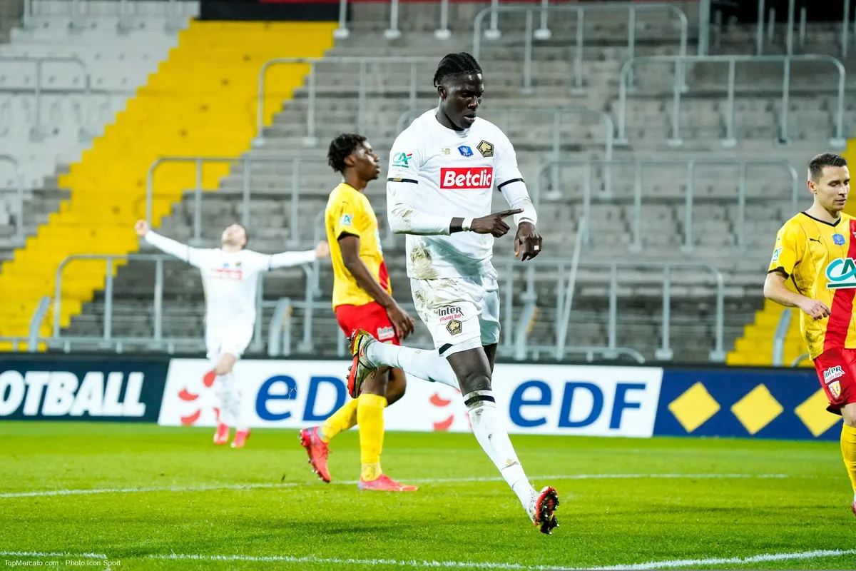 Amadou Onana, match Racing Club de Lens-Lille LOSC