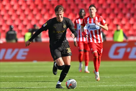 Mercato Manchester United : les Red Devils en embuscade pour Ognjen Ugresić, le “nouveau Paul Pogba”
