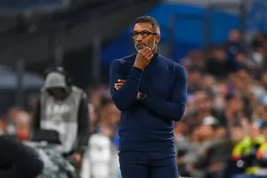 Mercato OM : l’unique condition qui pourrait sauver la tête d’Habib Beye à Marseille