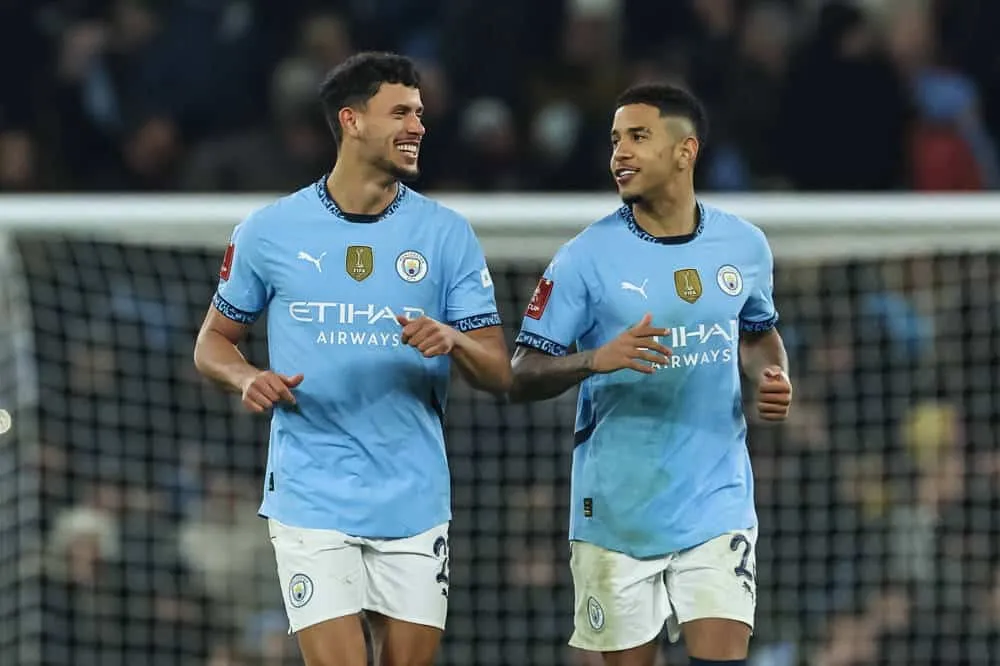 Savinho et Matheus Nunes