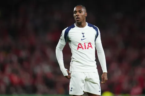 Mercato – Le Paris FC veut tenter le bon coup Mathys Tel 