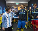 Après un tacle sur Balotelli, Ibrahimovic parle du PSG et de Messi !